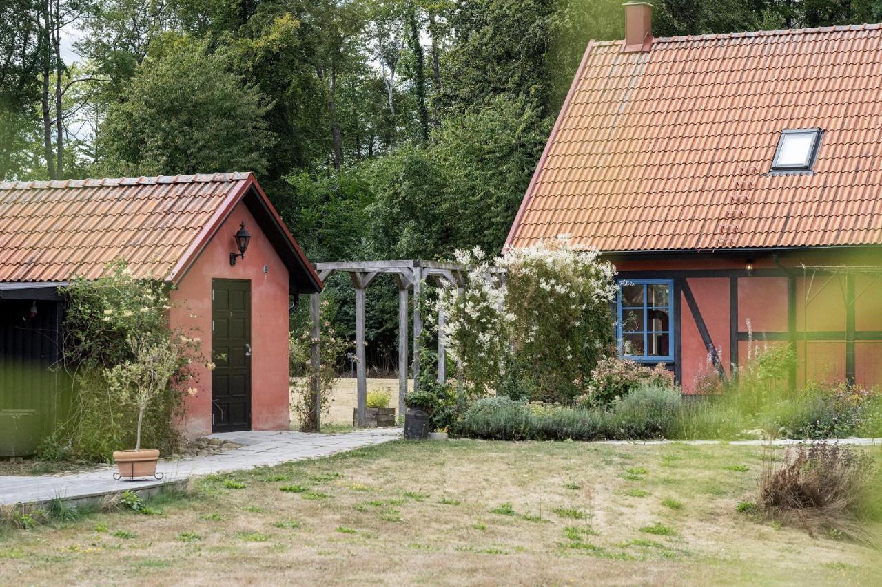 Villa Hasselbacken Garsnas Luaran gambar