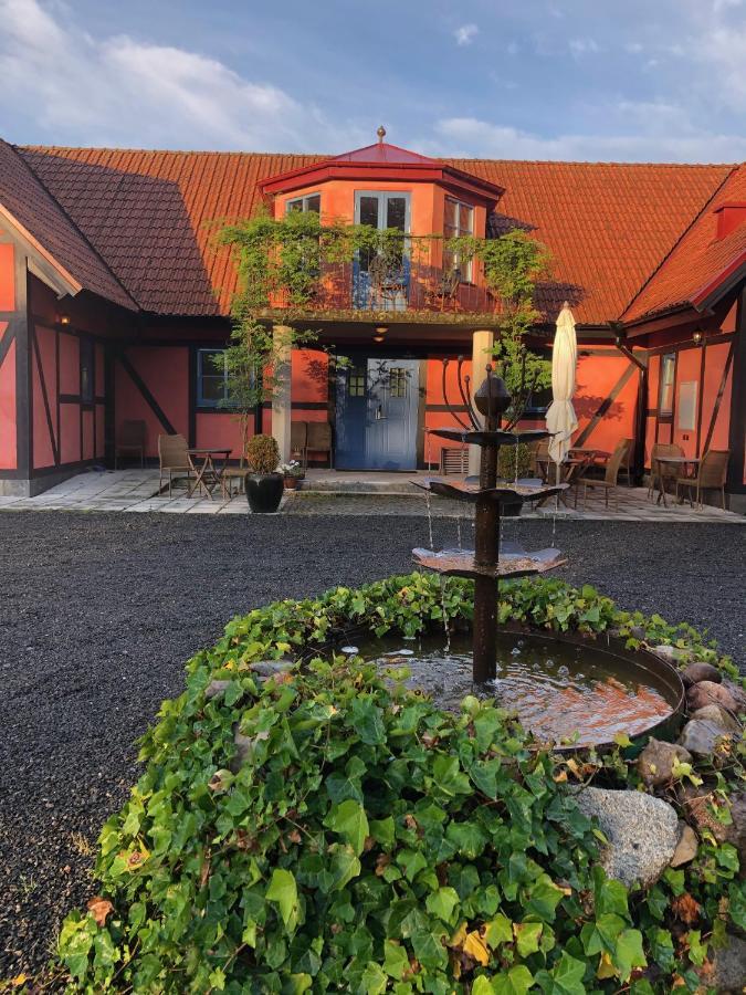 Villa Hasselbacken Garsnas Luaran gambar